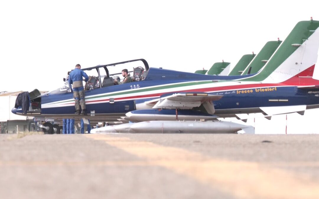 Frecce tricolori, al 4 stormo uno degli ultimi allenamenti prima dell’inizio di stagione